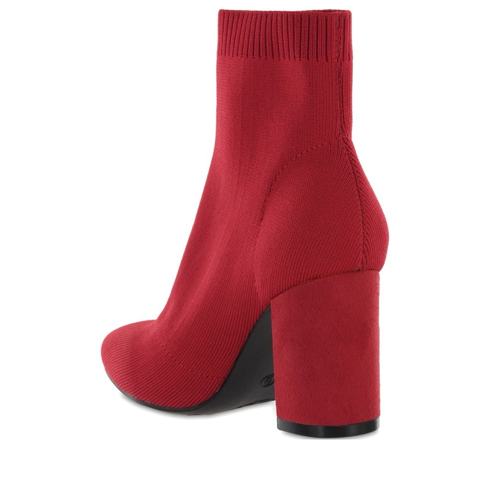 Boots - Picture 4 of 5